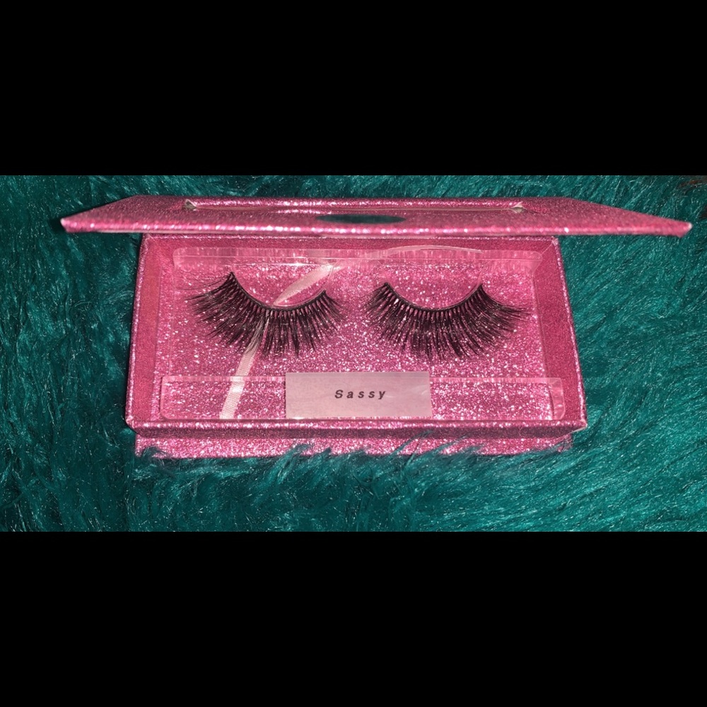Eyelashes